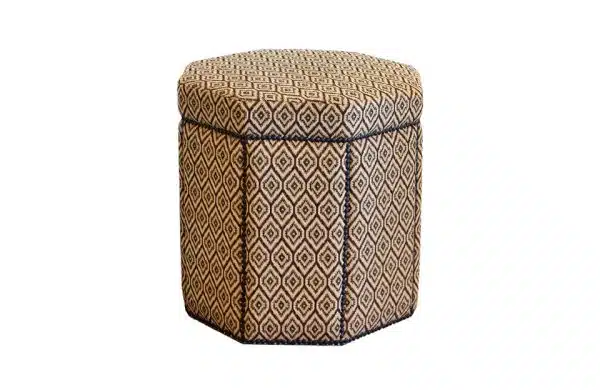 ST2022001 Darbouka Stool