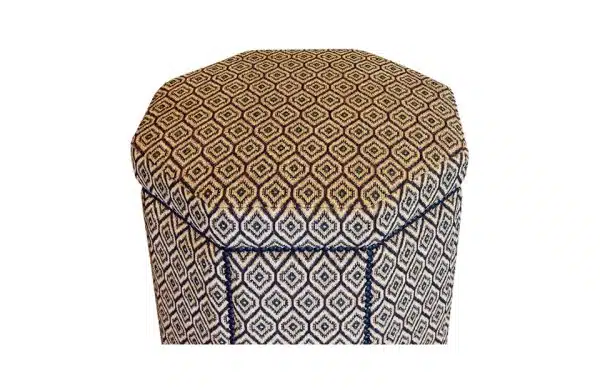 ST2022001 Darbouka Stool