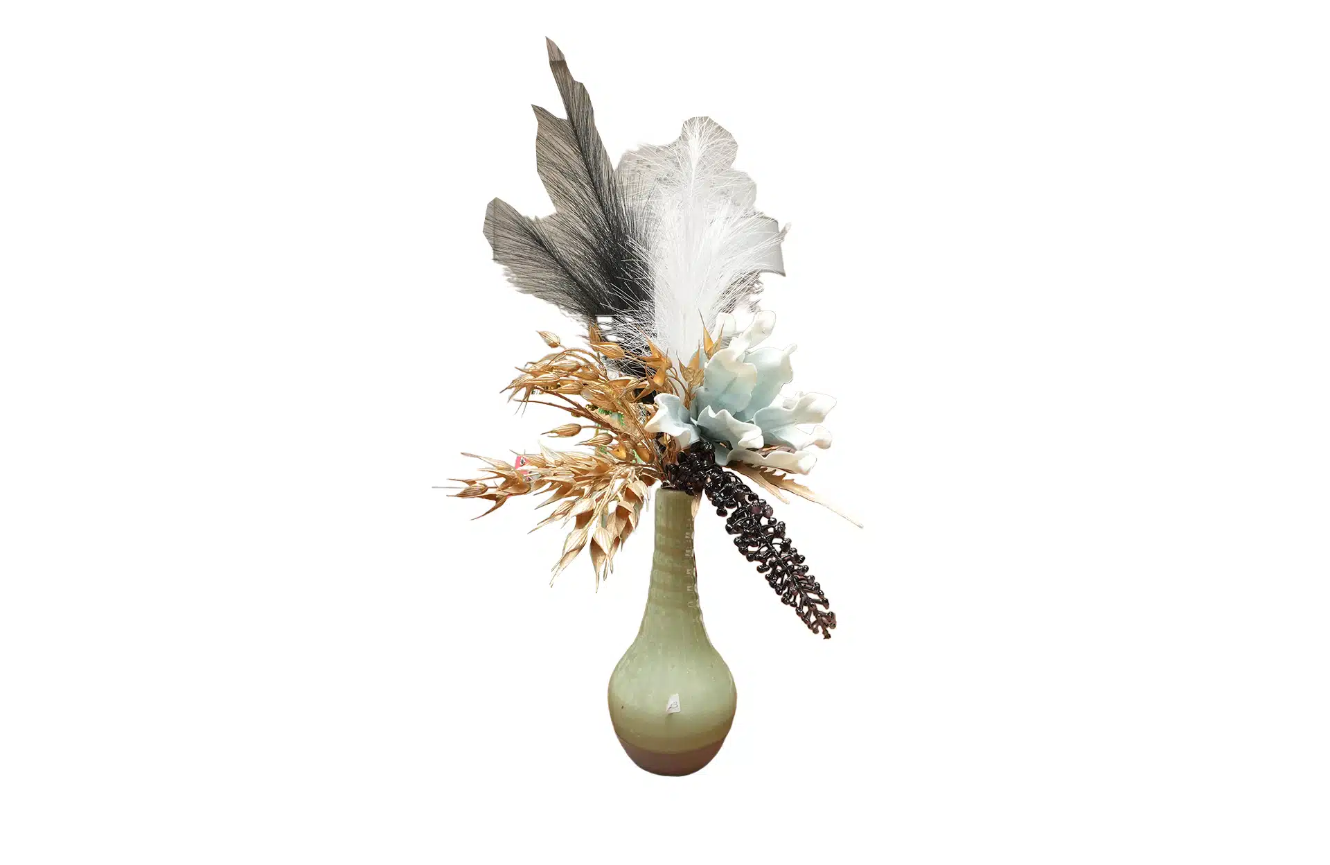 Home Decor Flower Arrangement Nr. 6-7 Green Safe Color Vase, Feathers and Gold bamboo Front View